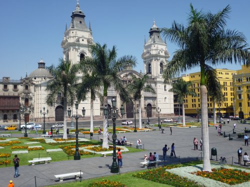 020 Lima Plaza de Armas  15th Apr 2012.jpg